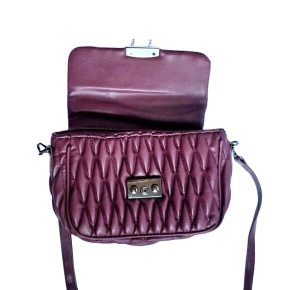 BADGLEY MISCHKA Burgundy Mini Quilted Messenger Bag Vegan Leather Plum - Picture 6 of 13